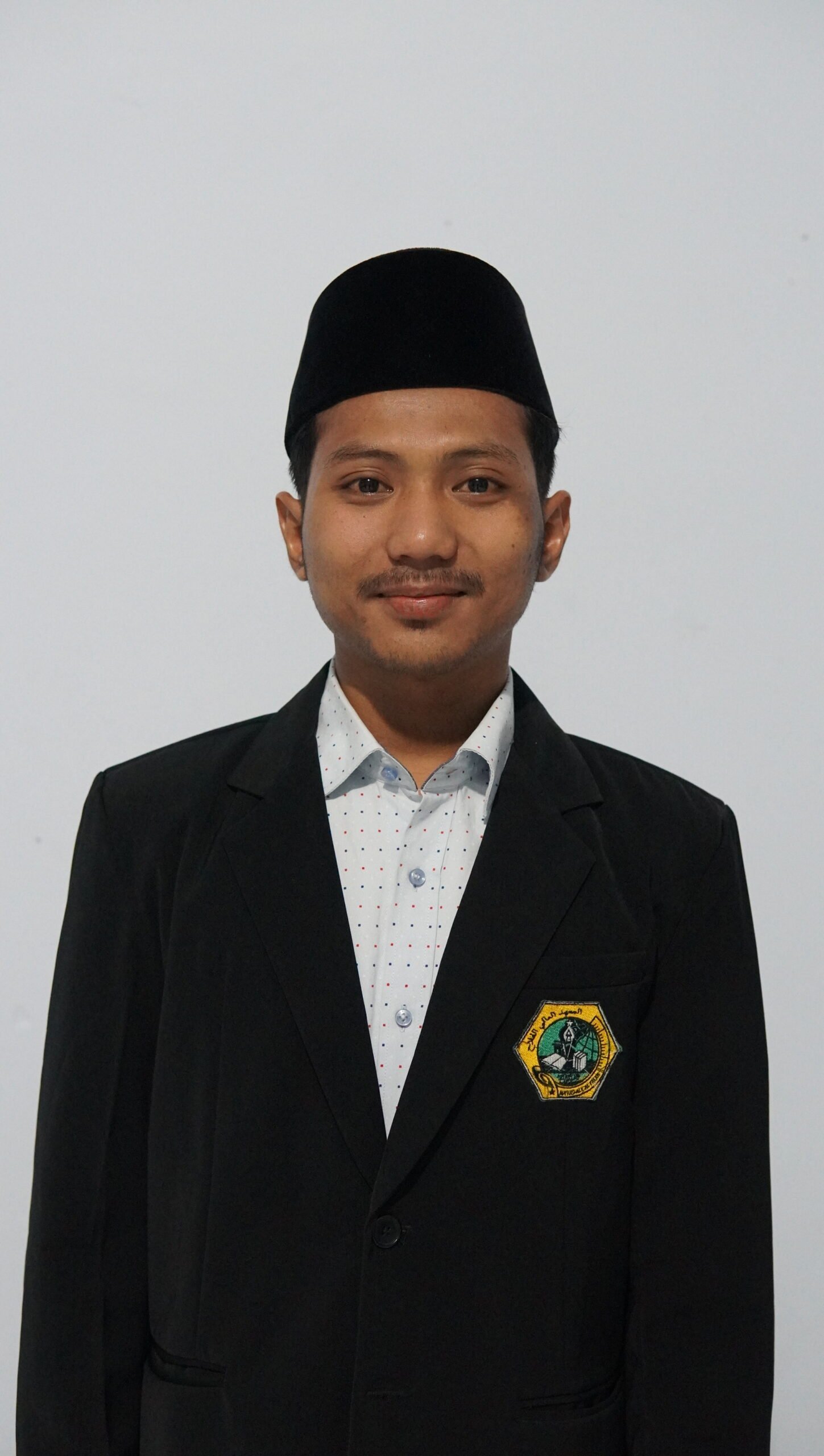 M. PUJIONO